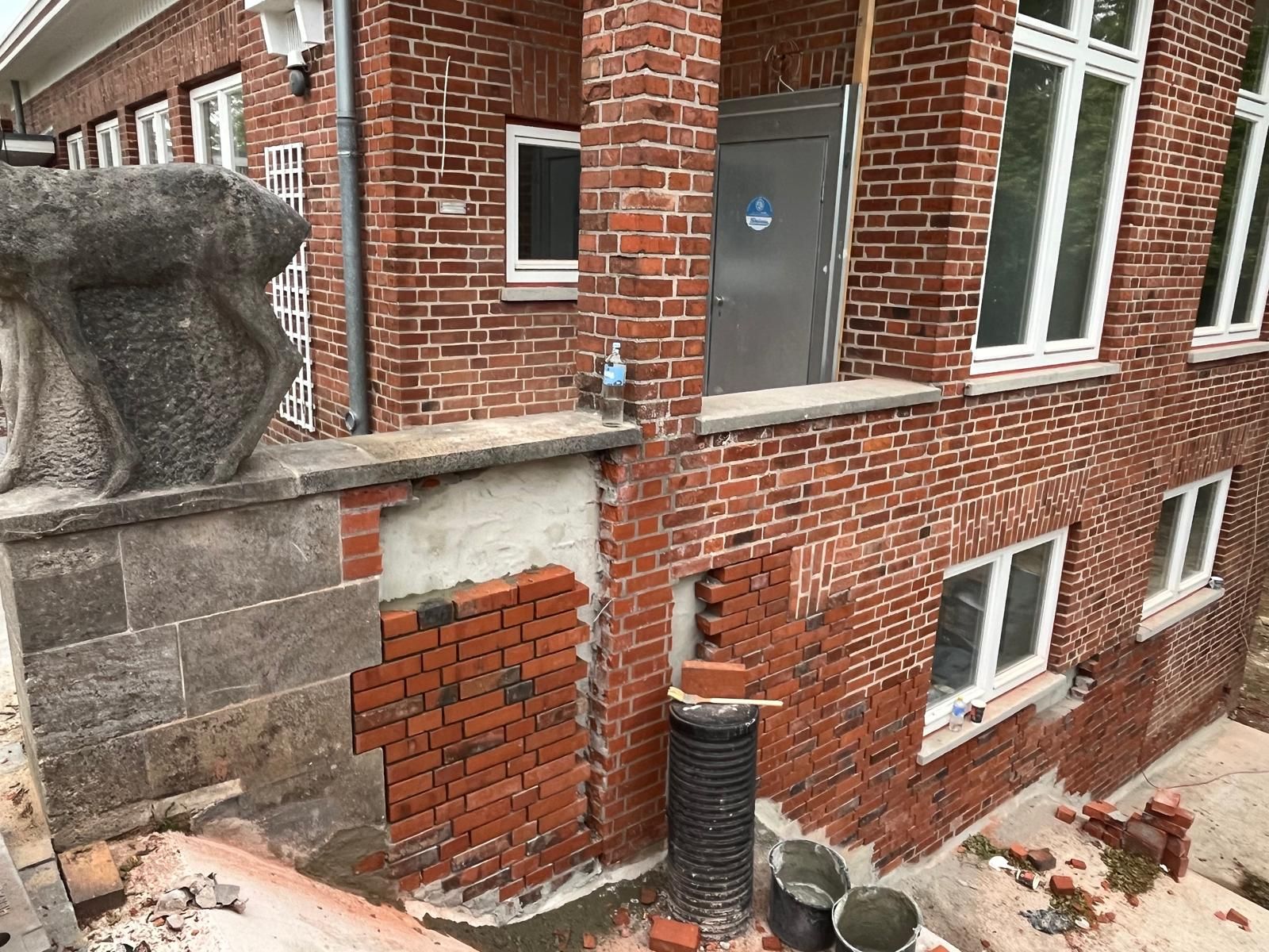 Mauerwerkssanierung im Bau